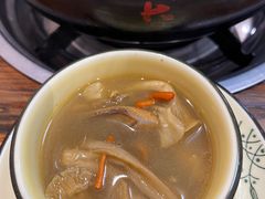 -菌之家·专业纯野生菌火锅·特色炒菌