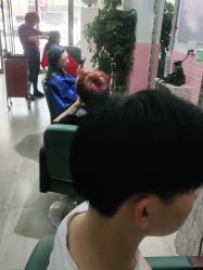 -大发师接发潮色烫染