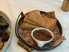 招牌龟兹芝麻胡饼-龟兹KUCINA·新疆菜(前滩L+PLAZA店)