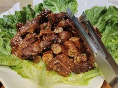 -金滏山·烤肉海鲜火锅自助(襄阳万达店)