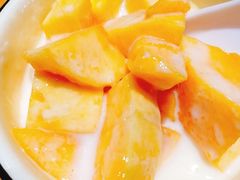 酸奶拌芒果-老滇山寨•云南特色菜•地方菜•民族风情歌舞表演(金碧店)