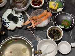 -半岛翡丽海鲜自助餐厅(观风亭店)