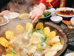 -老渔翁炖鱼坊(黄海西路东山店)