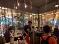 -晶华冠军牛肉面坊