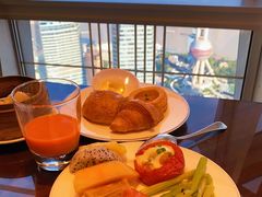 -君悦大酒店行政酒廊