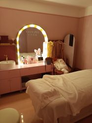 -莎蔓莉莎美容会所