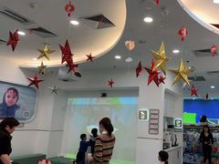 -龙格亲子游泳·水育早教运动中心(绿宝中心)