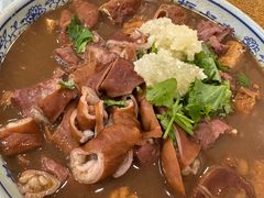 卤煮火烧-门框胡同百年卤煮(新街口店)