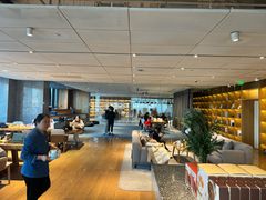 -蔚来中心(北京中关村店)