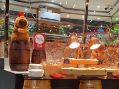 -四海一家自助餐(益田假日广场店)