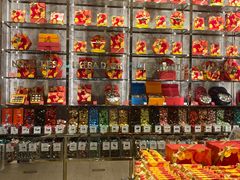 零售区-VENCHI 闻绮(广州太古汇店)