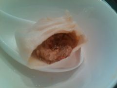 蟹粉小笼，咬开-鼎泰丰(国金店)