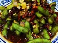 -江城燕子大排档(江汉路步行街店)