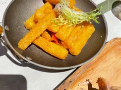 虾仁咸蛋黄焗南瓜-胡桃里音乐酒馆(下沙店)
