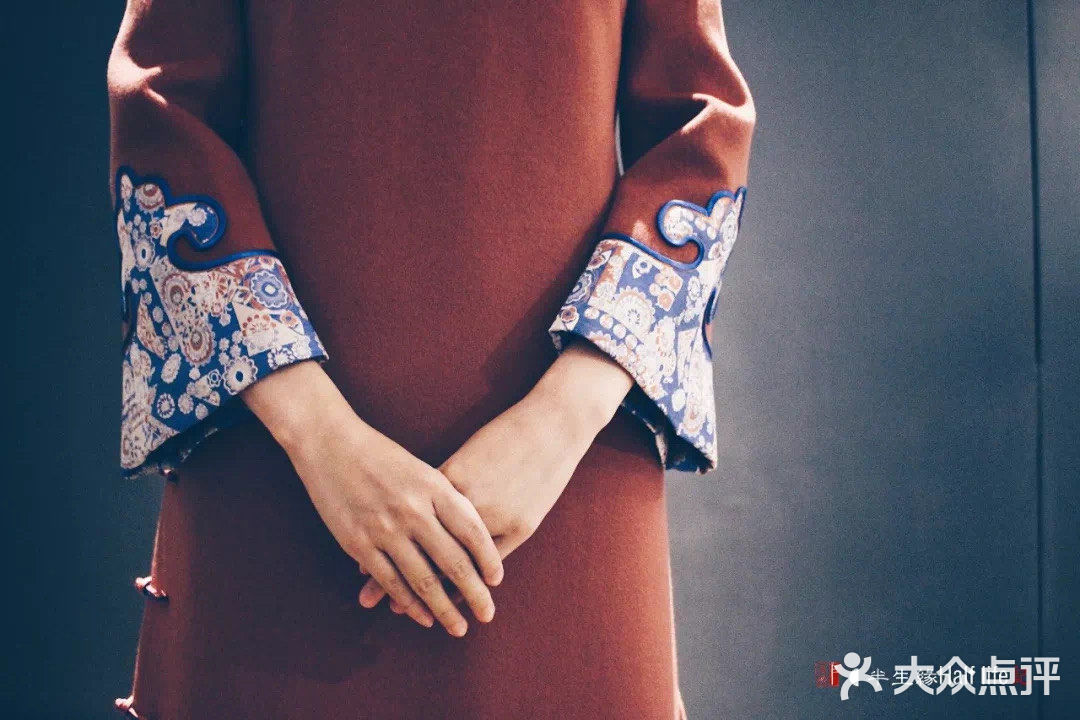 《原创旗袍：云肩旗袍》