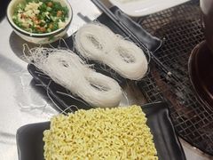 -冰冰龙虾·江湖菜·花园江景餐厅