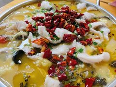 酸菜鱼小份-胖胖板凳面