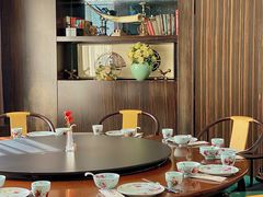 -维园悦谱·海派家常菜(乌鲁木齐南路店)