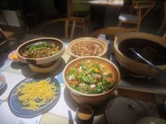 -顶顶香煎饼家常菜(金花南路店)
