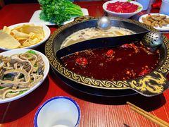 -黄家码头老火锅(解放碑旗舰店)