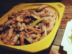 -多嘴肉蟹煲(万达店)