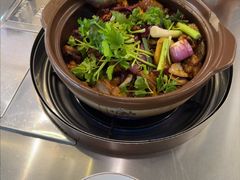 -胡须佬鸡煲四季火锅店(石厦西村直营店)