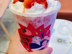 霸气生日草莓-奈雪的茶(大悦城店)