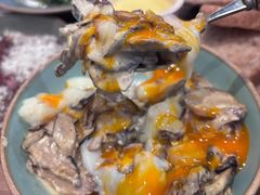 滇南杂菌配酸面包-山野板扎·云贵川Bistro(上海首店)