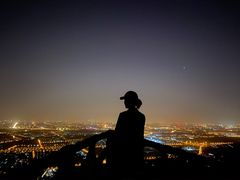 -鬼笑石后山停车场