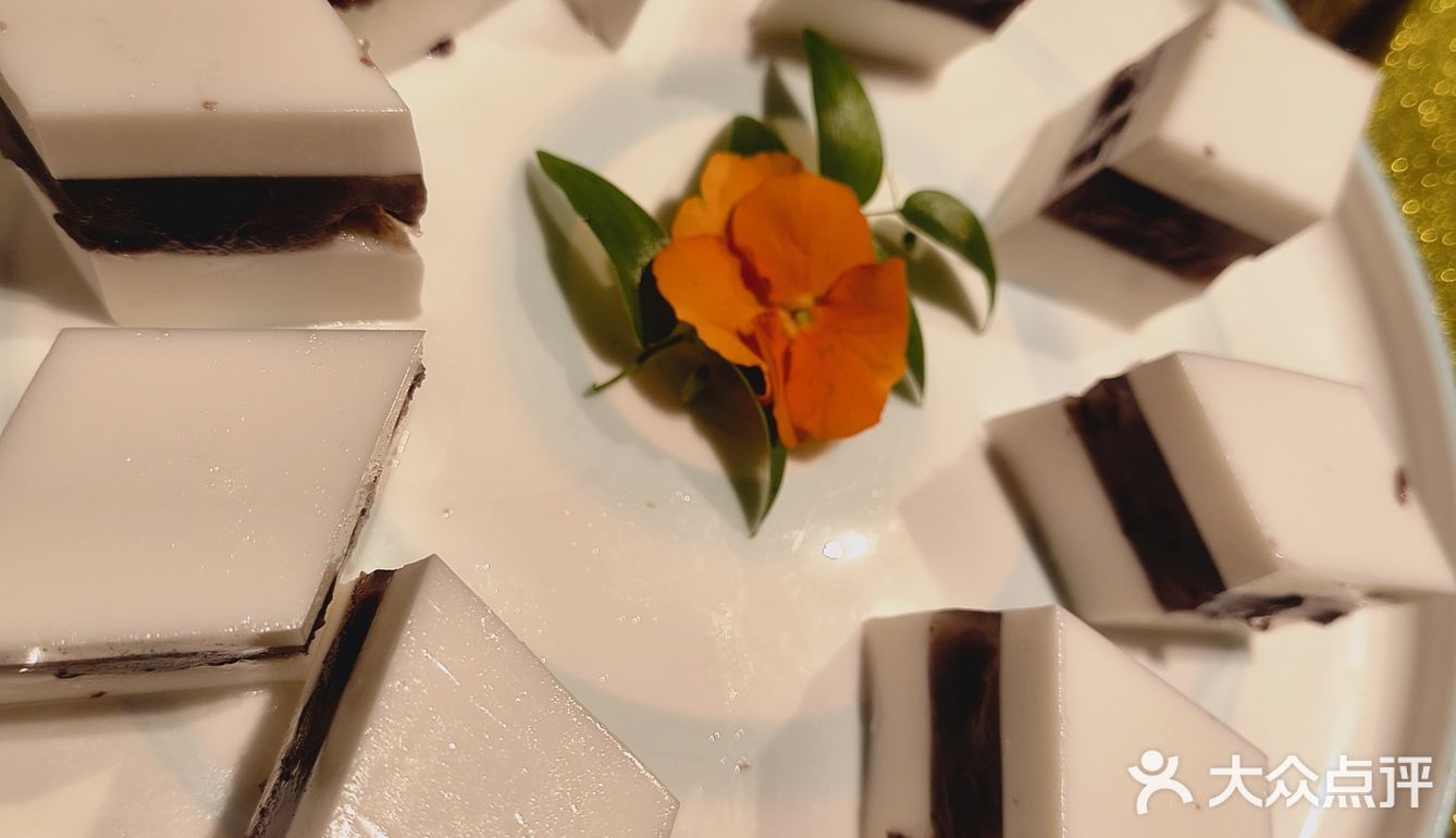 诚意满满饕餮美食@潮品集