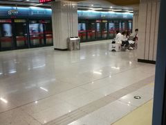 -凤栖原(地铁站)