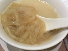 鱼翅-陶陶居海鲜酒家(新马路店)