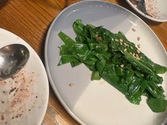 蒜香牛油炒山苏-JuiceRobot·手工意大利面&汉堡精酿(珠江新城店)