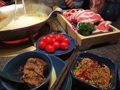 -湊湊火锅·茶憩(打浦桥日月光店)