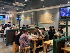 大堂-木屋烧烤(岗顶二店)