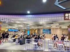 -奈雪的茶(湖滨银泰in77C区PRO店)