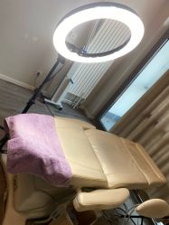 -一个差评成就的纹眉店