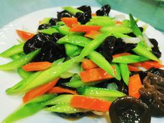 -域乐楼清真饭庄(华北路店)