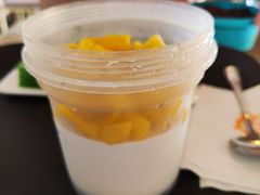 椰汁芒果冻-七七家的糖水店(涠洲岛3号店)