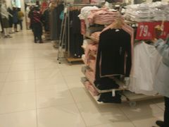 -优衣库(红谷滩万达店)