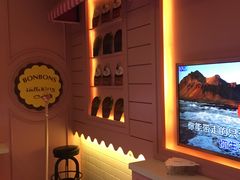 -范特西FANTASY量贩式KTV(民主广场店)