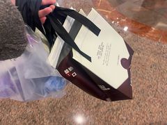 -HOT CRUSH趁热集合·现烤面包(上海环球港店)