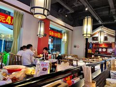 -川流不息·地道川菜·小龙虾(新松江路店)