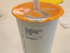 珍珠可可牛奶-CoCo都可(蓝村店)