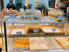 面包甜点陈列柜-千里酥(中山北路店)