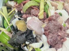 -周良天山牛杂城(天山路总店)