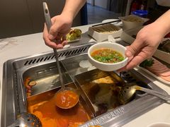 -海底捞火锅(长宁路龙之梦店)