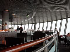 -澳门旅游塔360°旋转餐厅