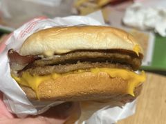 -麦当劳(中山公园龙之梦店)