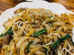 干炒牛河-南记食粥坊·宵夜大排档(莲花总店)